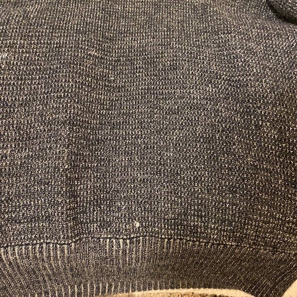 Billy Reid Sweater Shawl (L) - Picture 2 of 4